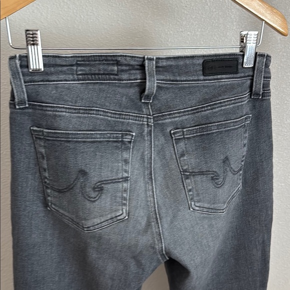 AG-ED Denim Mari High Rise Slim Straight leg in washed grey - Picture 11 of 17